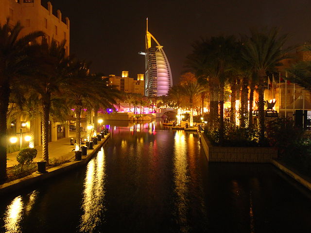 640px-Burj_Al_Arab_from_Madinat_Jumeirah